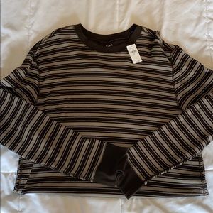 GAP long sleeve tshirt NWT